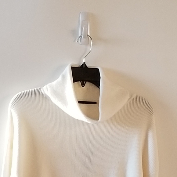 Alice Blue Sweater! - Picture 7 of 8